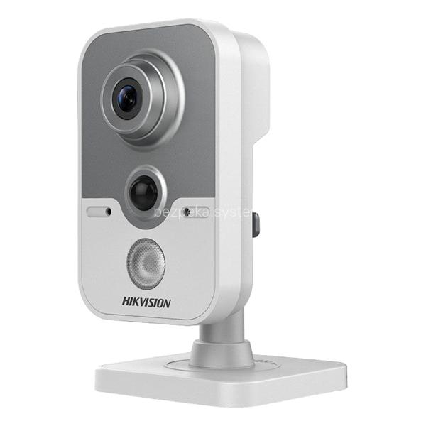 Видеокамера Hikvision DS-2CE38D8T-PIR(2.8mm) для системы видеонаблюдения